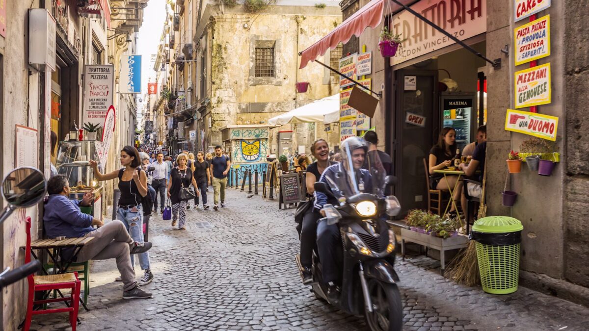 Naples Italy 1200x675 1