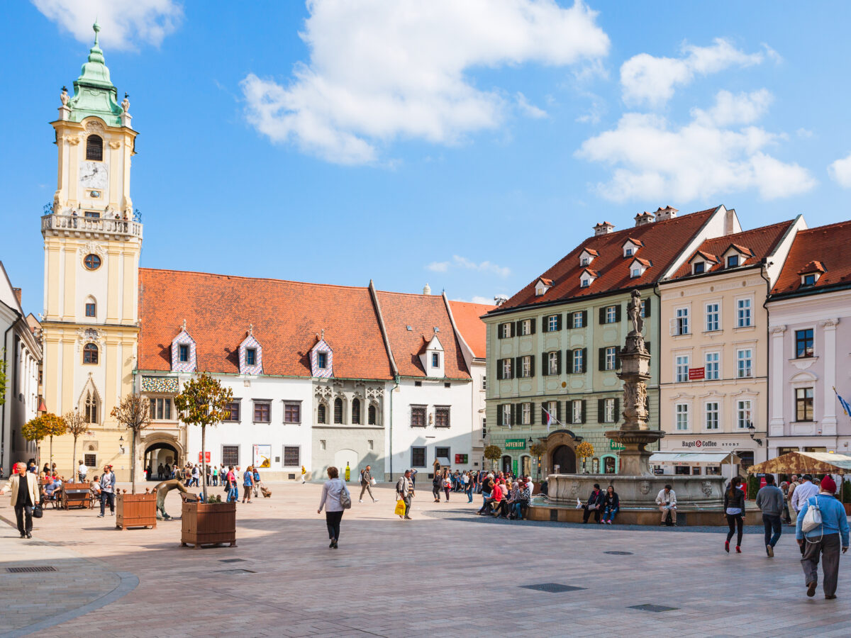 slovakia bratislava main square 1200x900 1